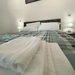 Elegante Appartamento In Centro
